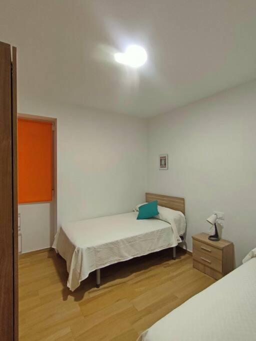 Apartamento Acerota, Con Parking Gratuito Кордоба Екстериор снимка